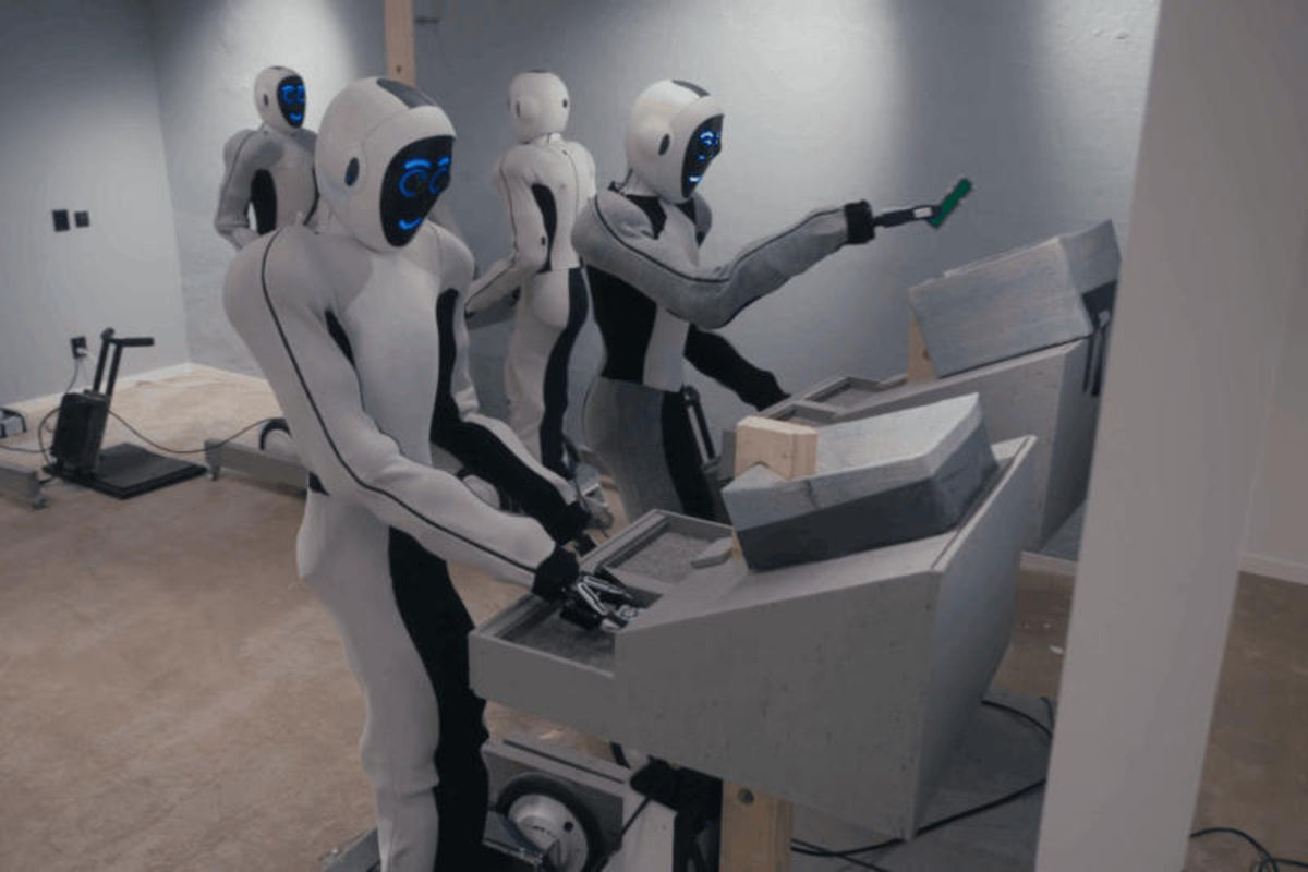 Роботи Eve від 1X показали повну автономність у побутових завданнях