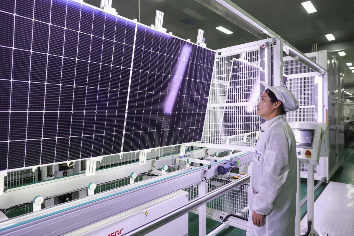 Вченим вдалося створити ультратонкі сонячні панелі з кремнію