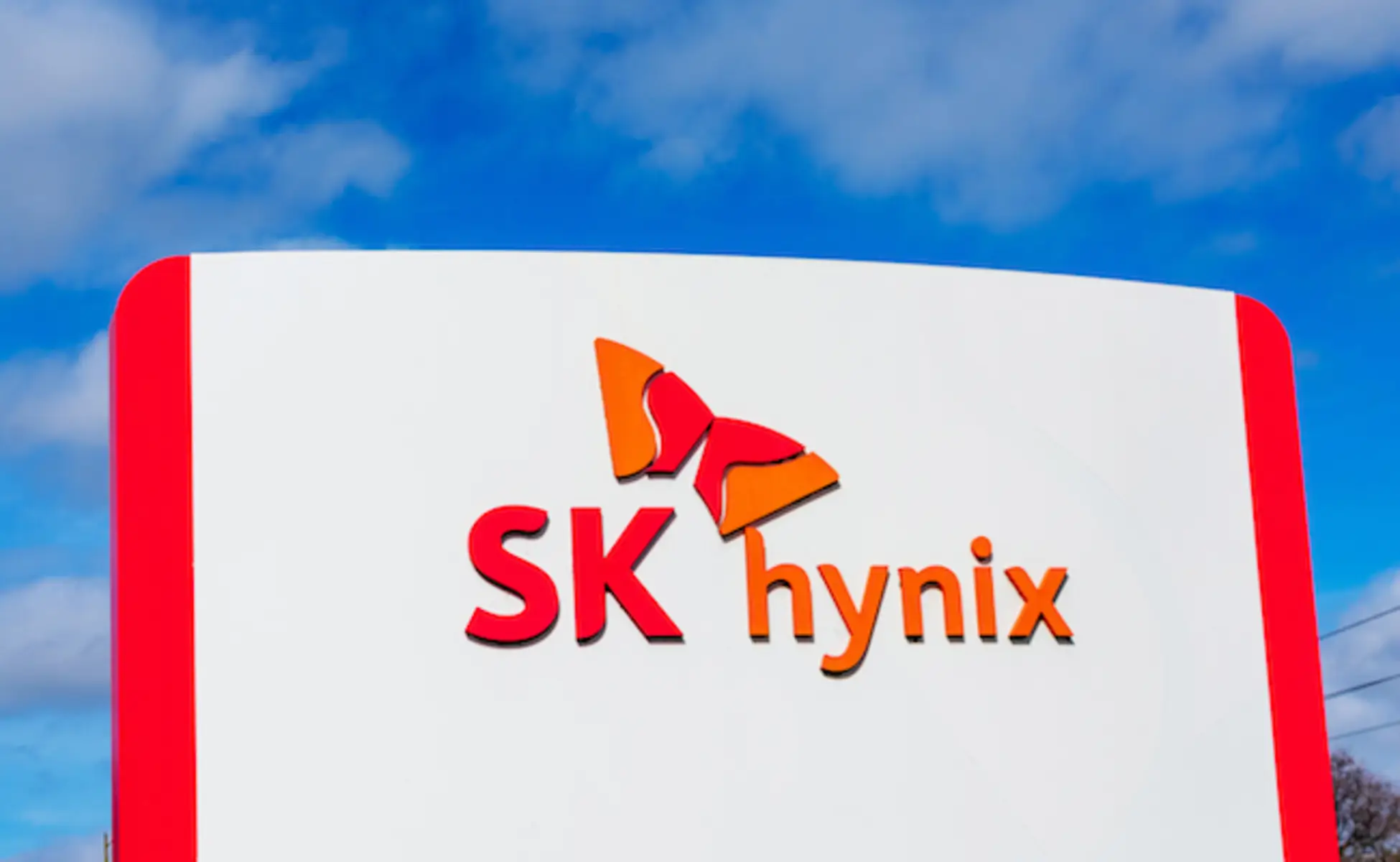 SK hynix стрімко розвивається на ринку HBM
