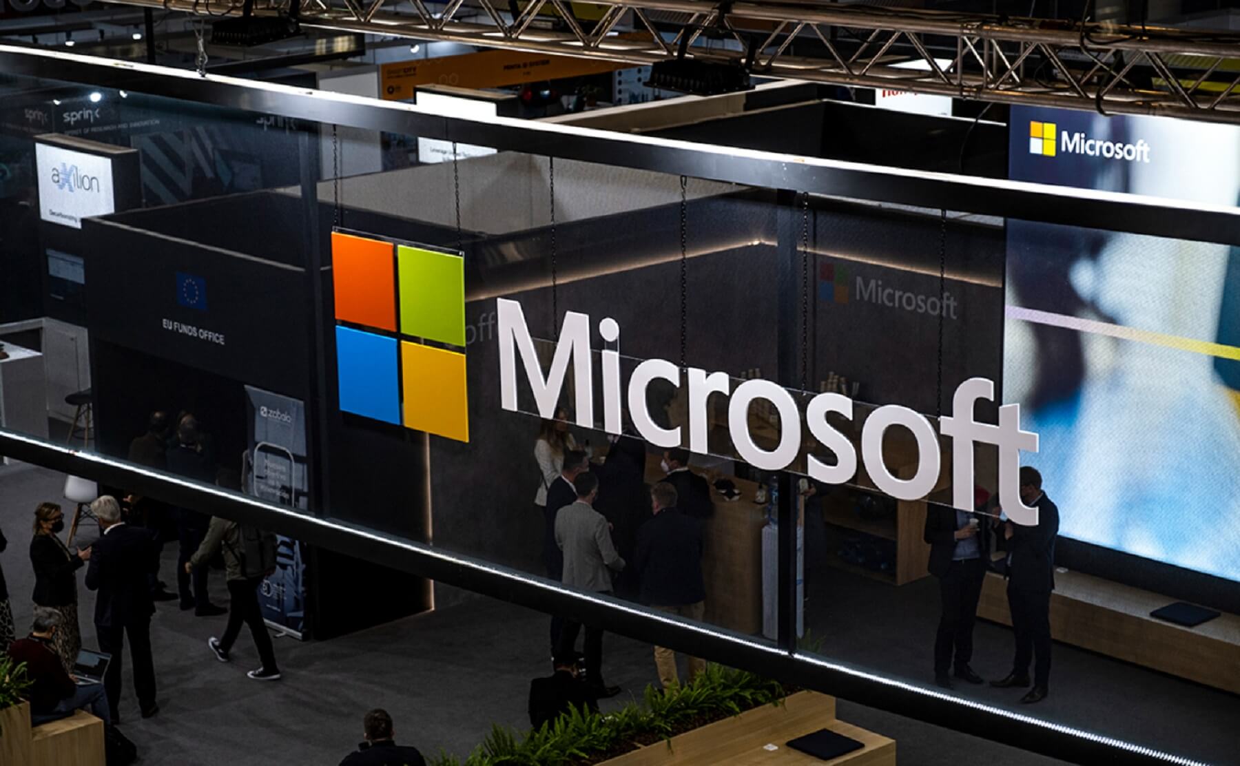 Microsoft витратить 4 млрд євро на створення інфраструктури ШІ у Франції