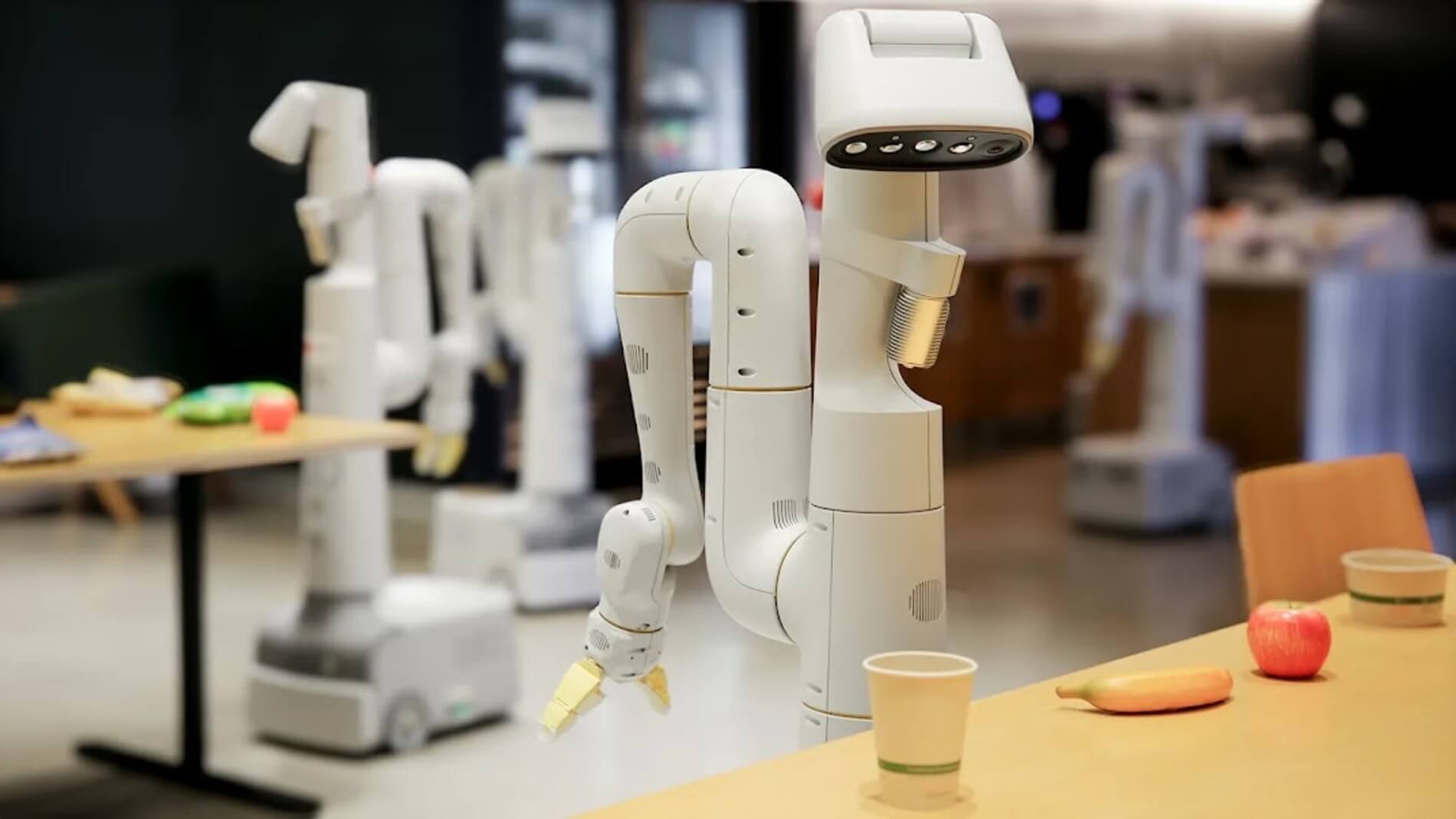 Google DeepMind Robotics вперше демонструє робота, який виконує інструкції, озвучені природною мовою