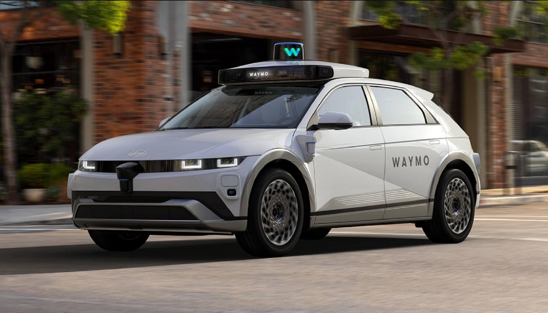 Waymo створила нову модель для автономного водіння EMMA