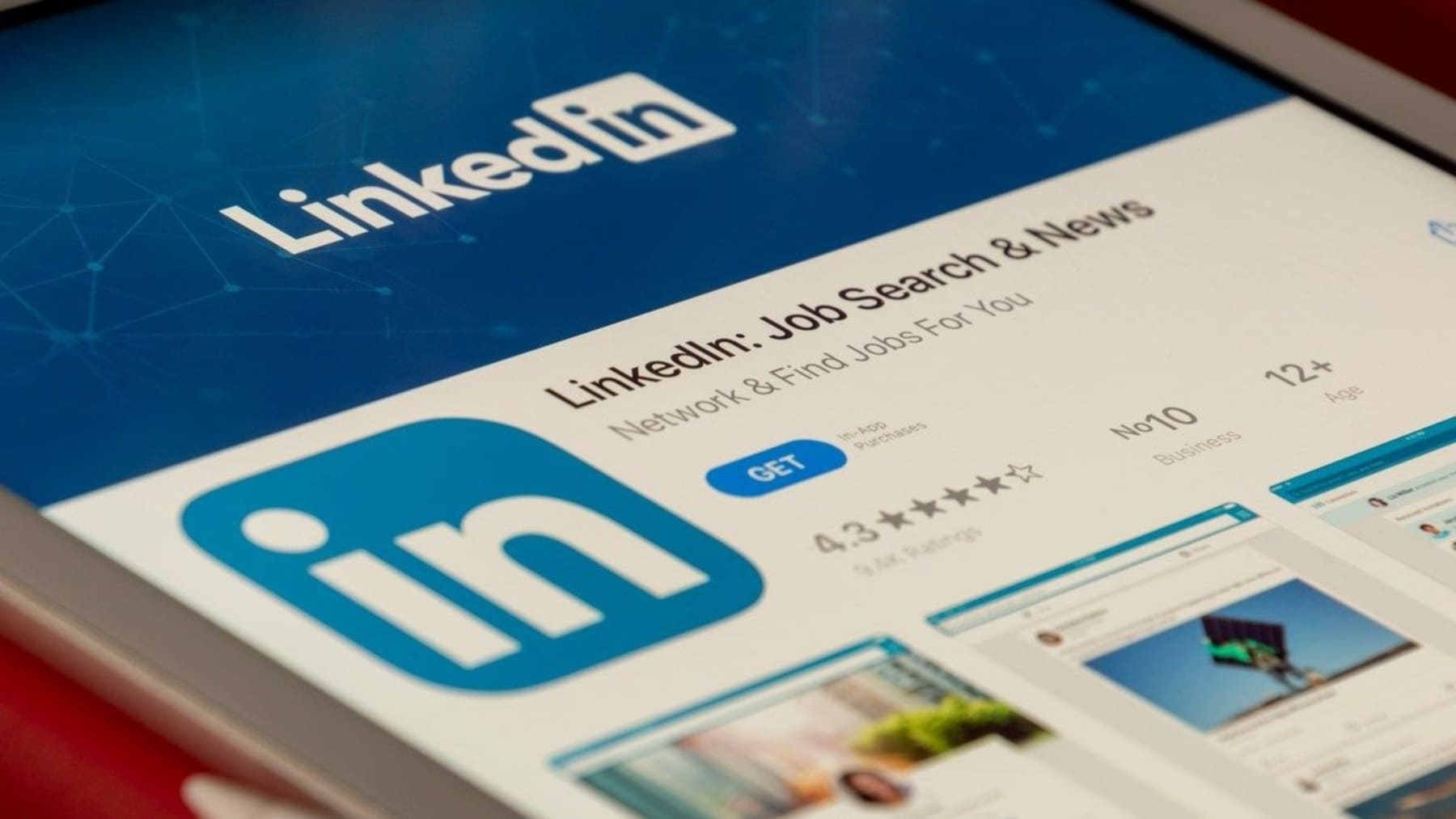 LinkedIn запускає Hiring Assistant: новий ШІ-інструмент для рекрутерів