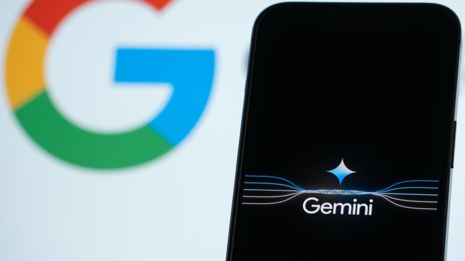 Google продовжує платити Samsung за просування свого ШІ Gemini на Galaxy