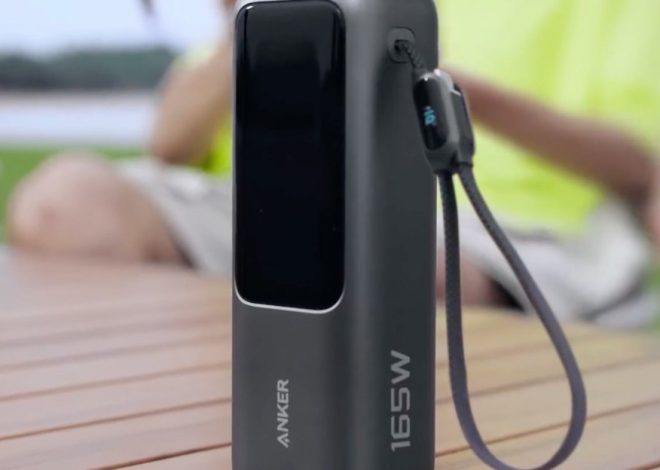Потужний павербанк Anker з двома вбудованими кабелями USB-C зі знижкою 30% у день Prime