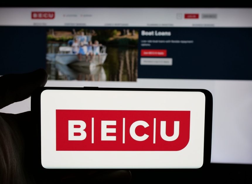 BECU Отримує Команду та Технології GenAI Від EarnUp