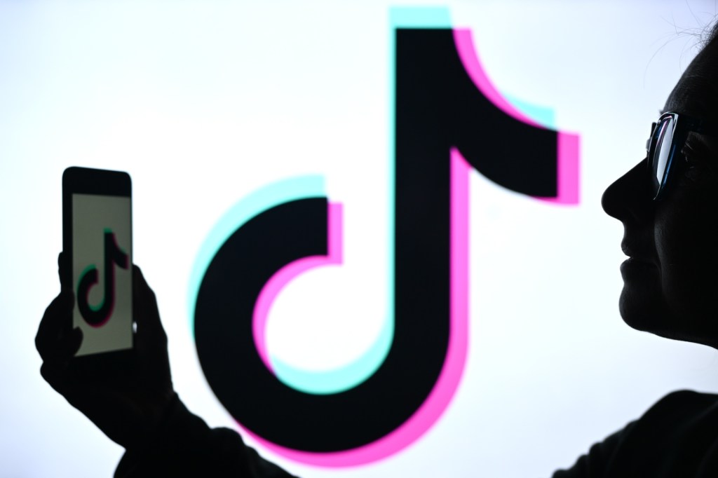 TikTok перевіряє власну версію “трансляційних каналів” Instagram