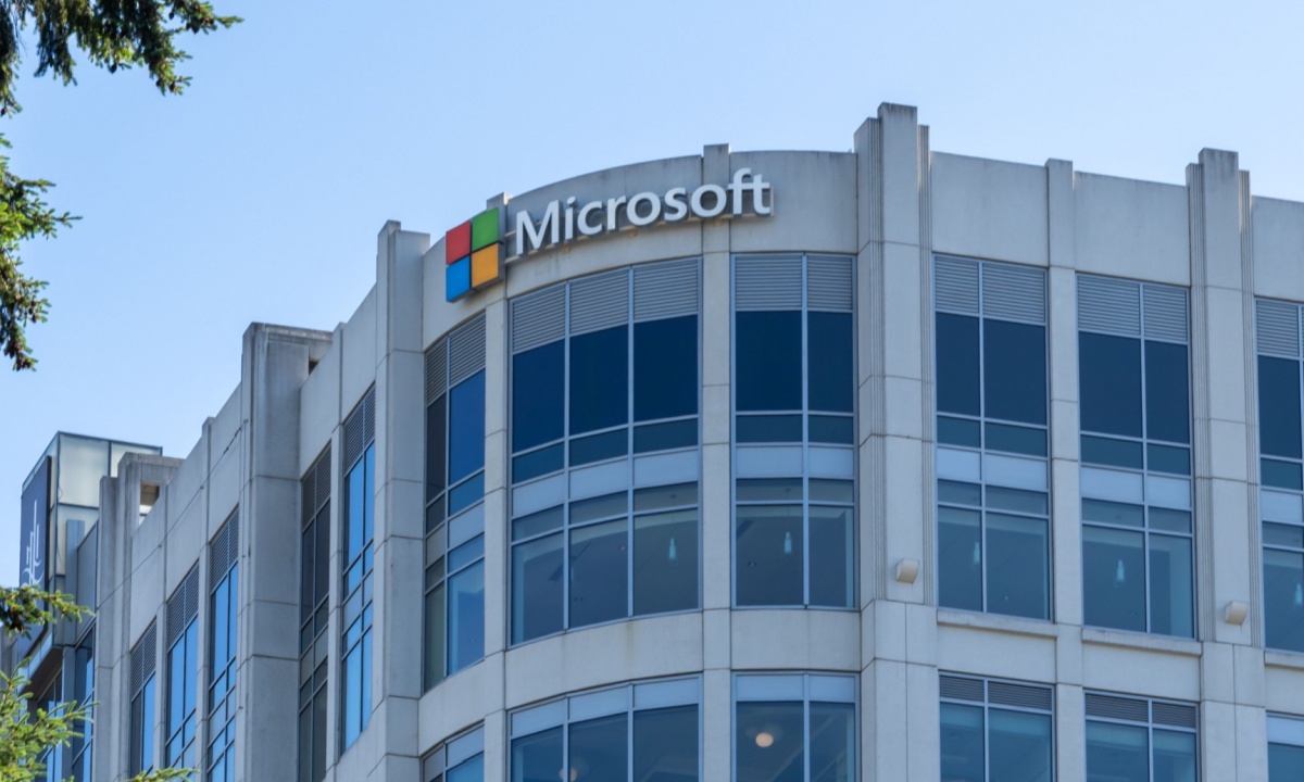 Microsoft Звільняє Працівників, Оскільки Заощадження Завдяки Штучному Інтелекту Перевищують 500 Мільйонів Доларів