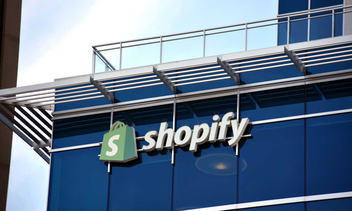 Shopify Визначає Нові Правила Для Штучних Інтелектів
