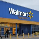 Walmart Вважає Штучний Інтелект Головним Чинником Підтримки Своїх Працівників У Магазинах
