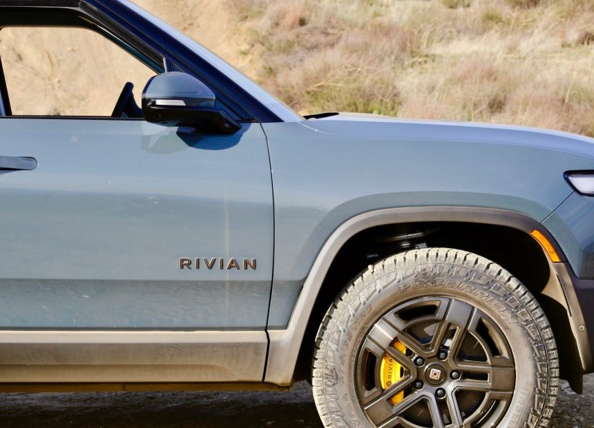 Rivian називає заборону Огайо на прямий продаж автомобілів «надзвичайно ірраціональною» у новому позові