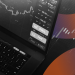 Колишній керівник апарату SEC порівняв ліквідне стекинг з Lehman, індустрія криптовалют відповідає на критику