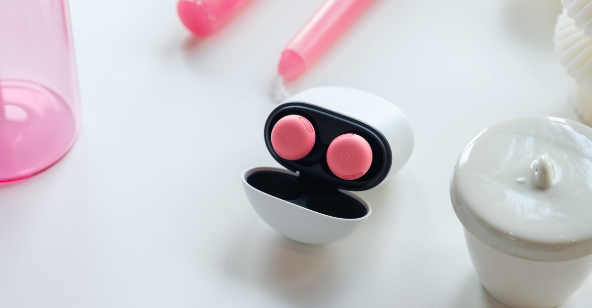 У вересні Pixel Buds Pro 2 від Google отримають нові функції на базі штучного інтелекту