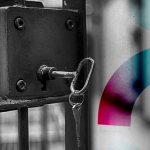 Індія Заморожує Активи, Пов'язані з Чоловіком, Засудженим в США за 20 Мільйонів Доларів Шахрайства з Криптовалютою