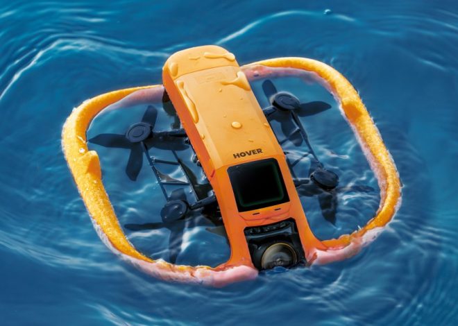Новий водний дрон HoverAir може злітати та приземлятися на воді