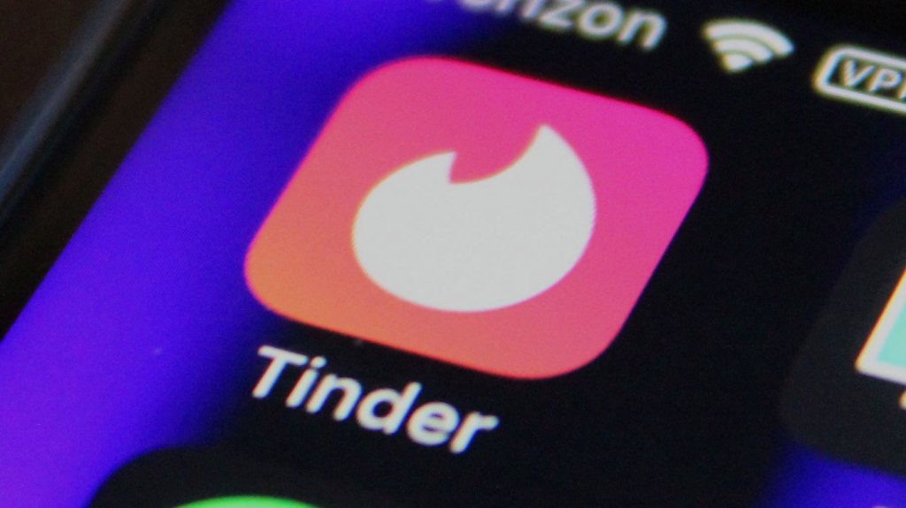 Tinder розглядає можливість редизайну, нові режиму знайомств та функції для коледжів, щоб підвищити залученість користувачів