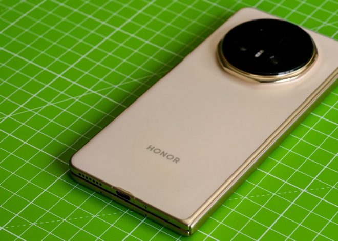 Honor представляє найтонший складаний телефон у Європі