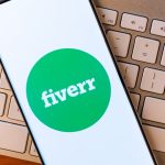Fiverr Звільняє 250 Співробітників і Зосереджується на Інфраструктурі з Використанням Штучного Інтелекту