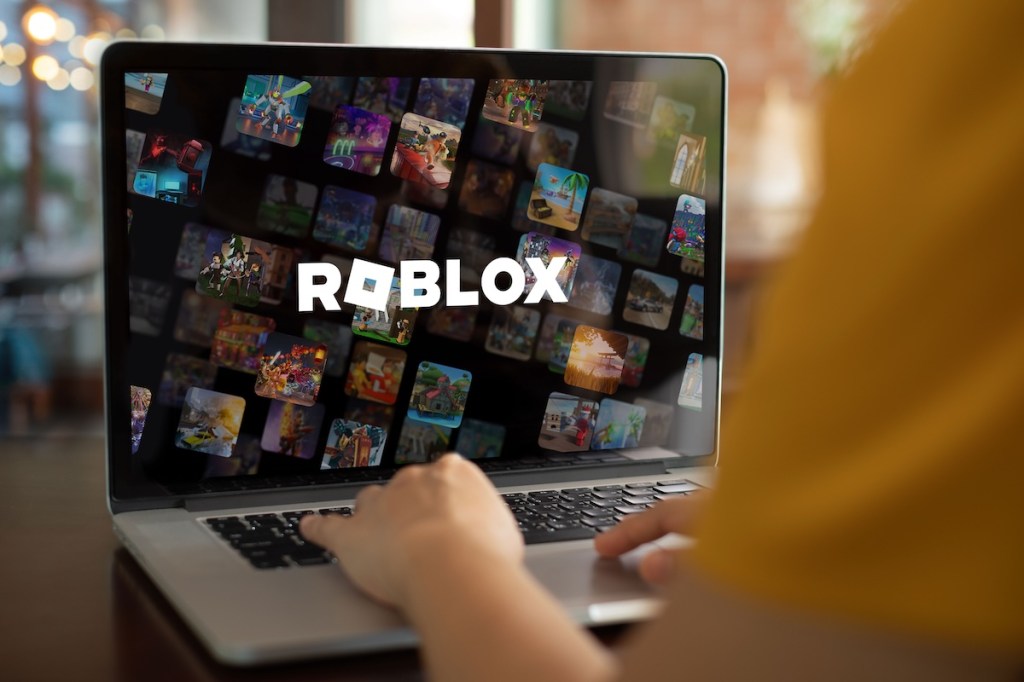 Roblox розширює застосування технології оцінки віку та запроваджує уніфіковані рейтинги