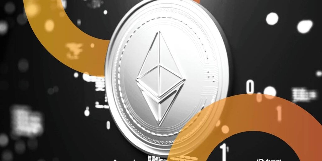 Ранковий огляд: Чи зросте Ethereum до $7,500? Думка Standard Chartered