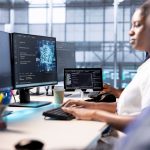 Людство та Штучний Інтелект: Як Тандем Гуманності і Технологій Формує Майбутнє Бізнесу