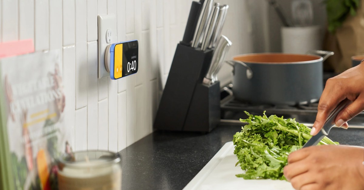 Економте 20% на магнітному зарядному пристрої PowerBug від Twelve South — вигідна пропозиція Чорної п’ятниці!