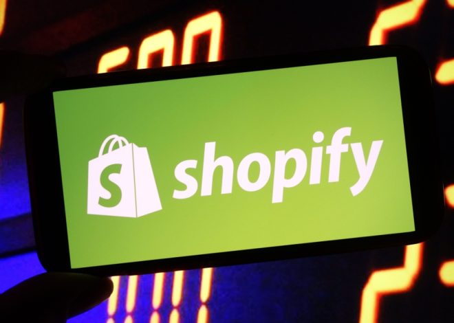 Чи зможе штучний інтелект революціонізувати e-commerce: неймовірний ріст замовлень на Shopify на 1100%