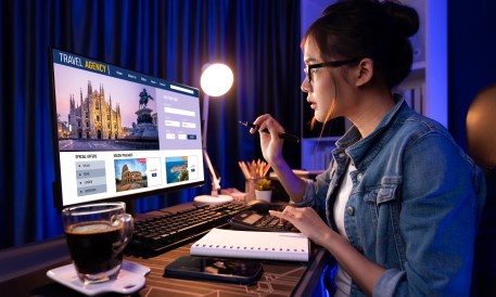 Штучний інтелект на чолі: як AI змінює подорожі та бронювання у 2023 році