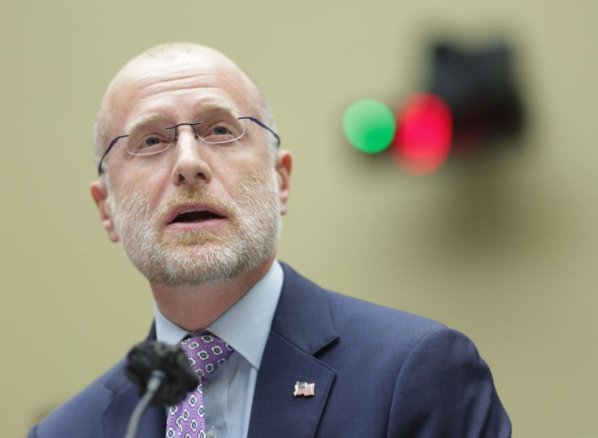 Скандал з китайськими хакерами: чи стане скасування правил кібербезпеки для телефонних і інтернет-компаній вибухом бомби для США?