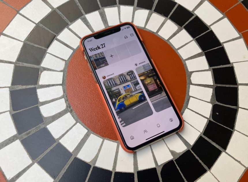 Retro: Зробіть подорож у часі з новою фотопрограмою, яка змінить ваш погляд на спогади