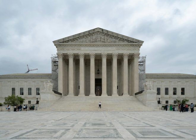 Зламуючи систему: хакер Supreme Court виклав крадені дані уряду в Instagram