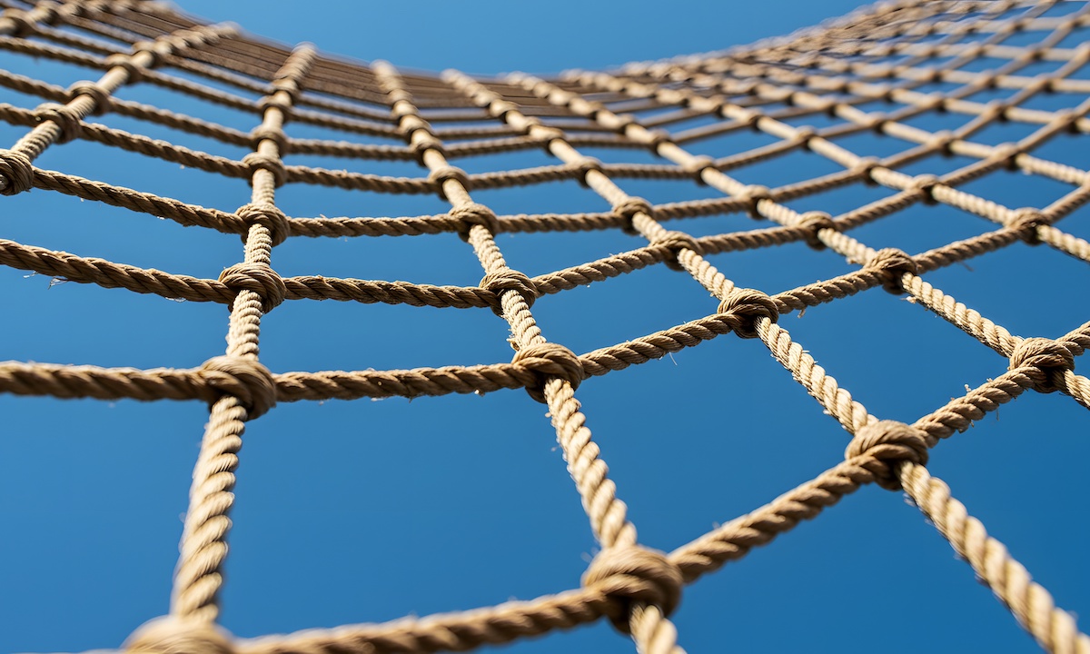 Чи готовий світ до нових податків на штучний інтелект: Загроза чи захист соціальних гарантій?