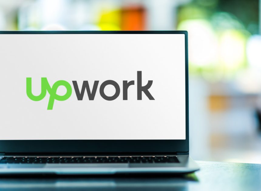 Чи зможе Upwork трансформувати ринок: експерти та ChatGPT в одній команді?