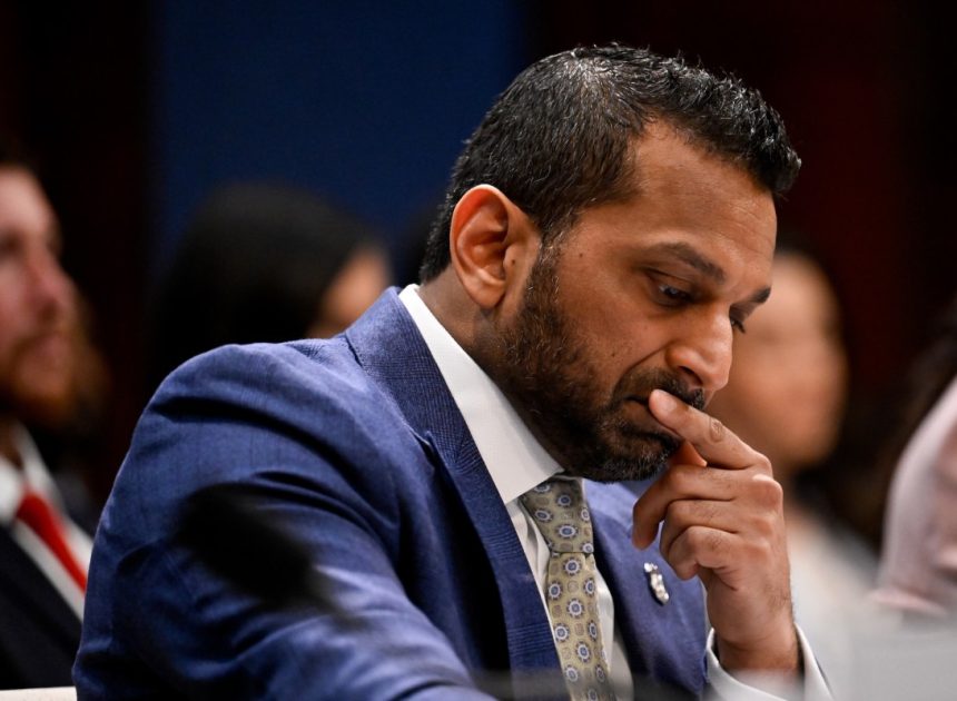 Кібервійна в дії: Іранські хакери зламали особисту пошту директора ФБР Кеша Пателя