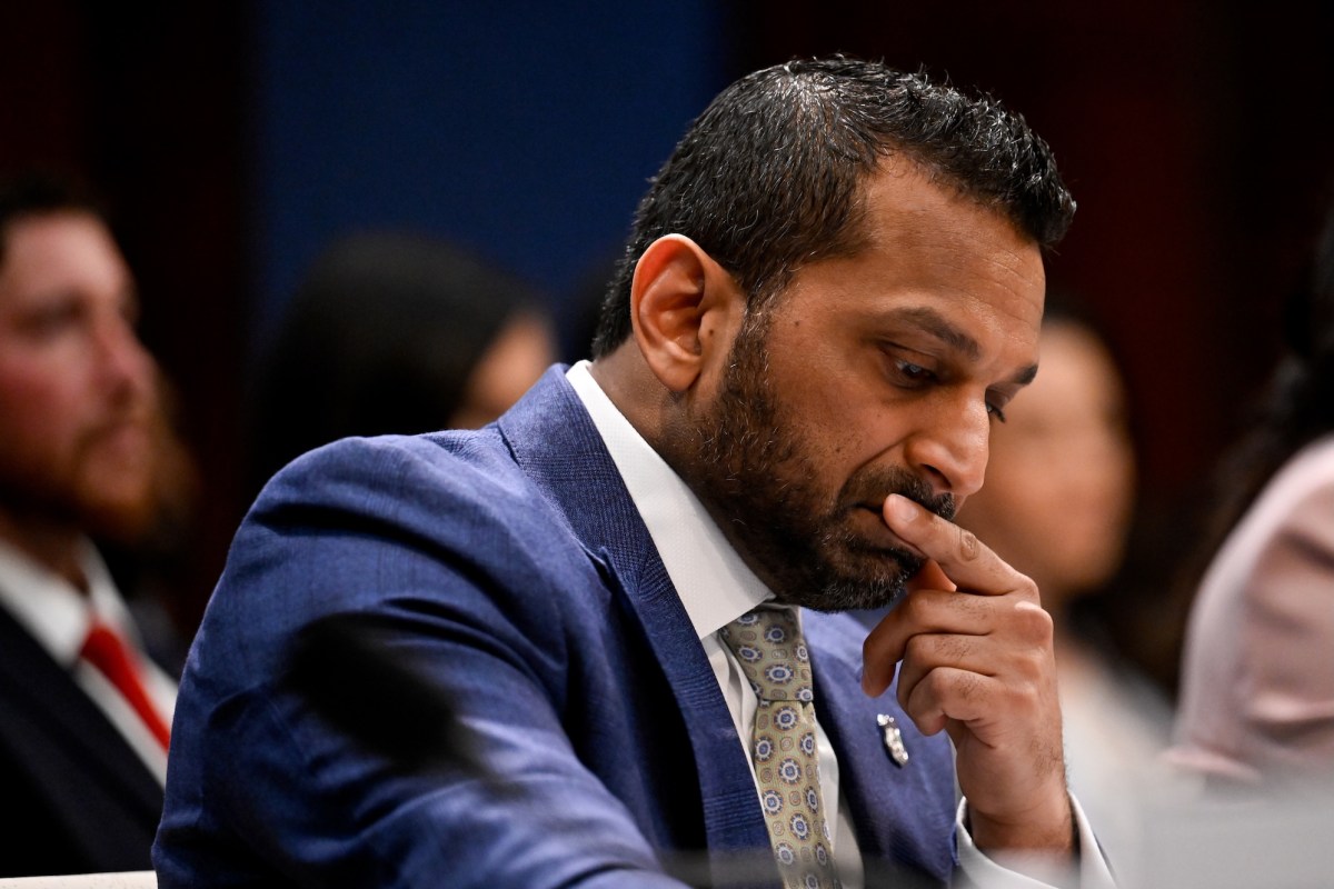 Кібервійна в дії: Іранські хакери зламали особисту пошту директора ФБР Кеша Пателя