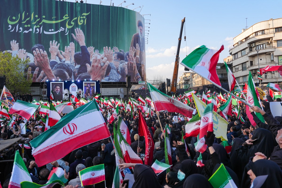 Кіберзагроза з Ірану: хактивісти атакують медичного гіганта Stryker, наслідки можуть вразити всю індустрію!