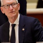 Обмеження на подарунки і заборона нових технологій: чому мандрівники на Air Force One повинні розпрощатися зі спогадами з Китаю
