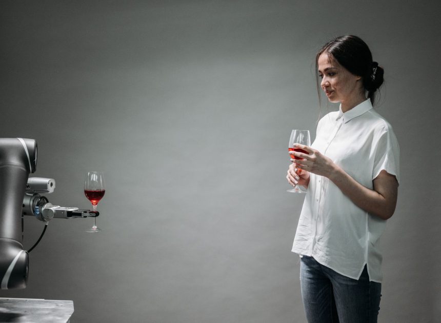 Anthropic представляє фреймворк Model Hardware Standard