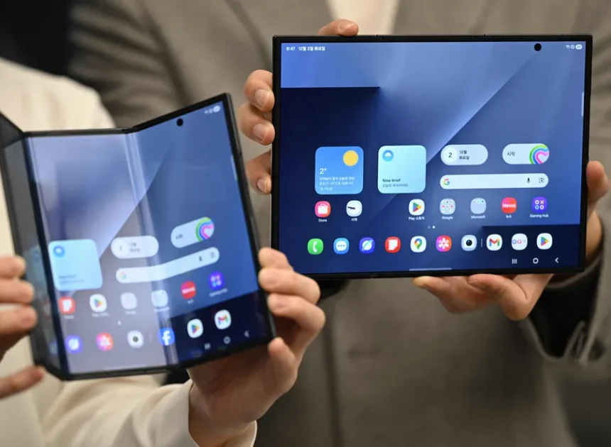 Samsung може раніше випустити Galaxy Z TriFold 2 через конкуренцію з Apple