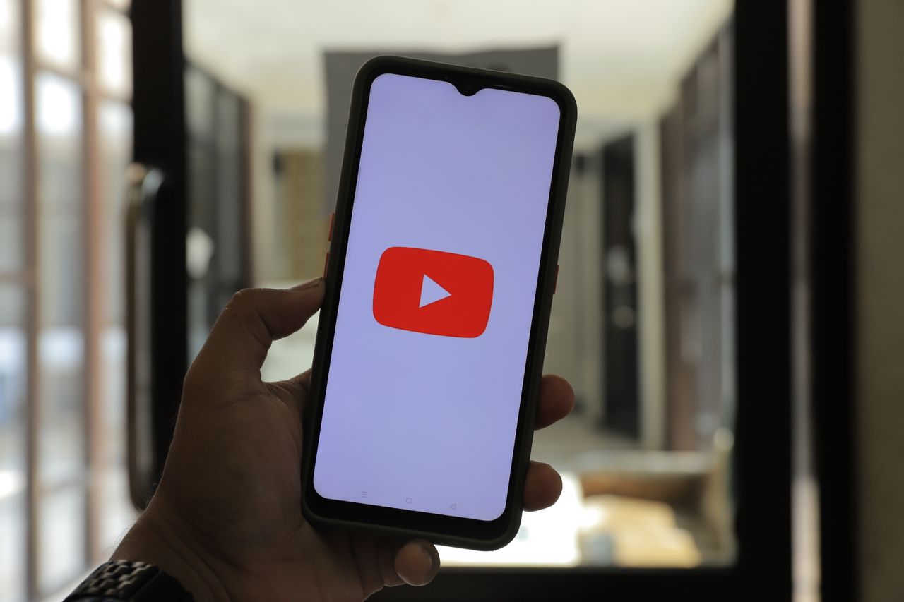 YouTube дозволить створювати власні стрічки рекомендацій